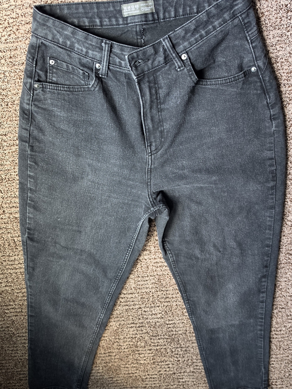 Primark Women’s Straight-Leg Black Jeans